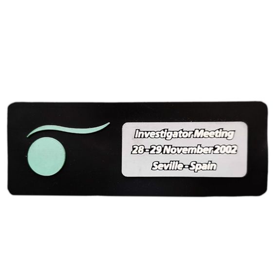 MICROINYECCION ETIQUETAS RECTANGULARES