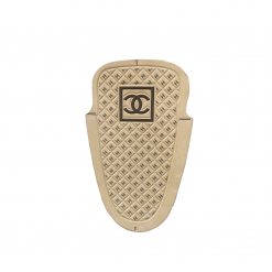 etiquetas de piel con relieve machi-hembrado