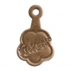 etiquetas de piel con relieve machi-hembrado